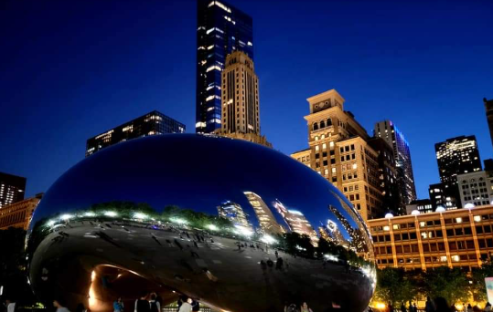 Exploring Chicago: Willis Tower, Millennium Park, Navy Pier,…